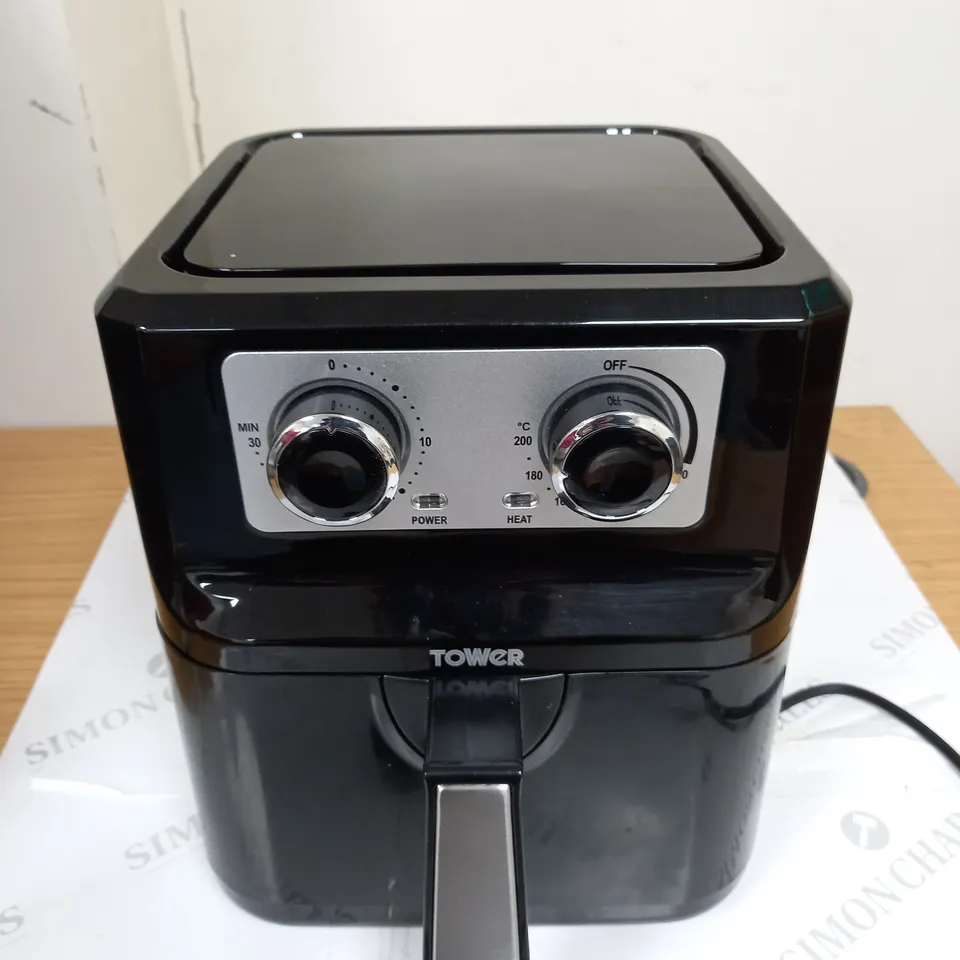 BOXED TOWER T17090 VORTEX MANUAL AIR FRYER - 5L