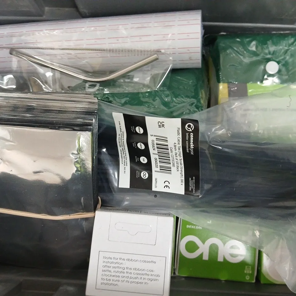 APPROXIMATELY 8 ASSORTED HOUSEHOLD ITEMS TO INCLUDE 1 PERSON TRAVEL KIT, DEXCOM ONE+, ETC