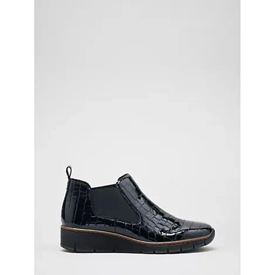 RIEKER CROC FINISH ANKLE BOOT- BLACK SIZE 7.5