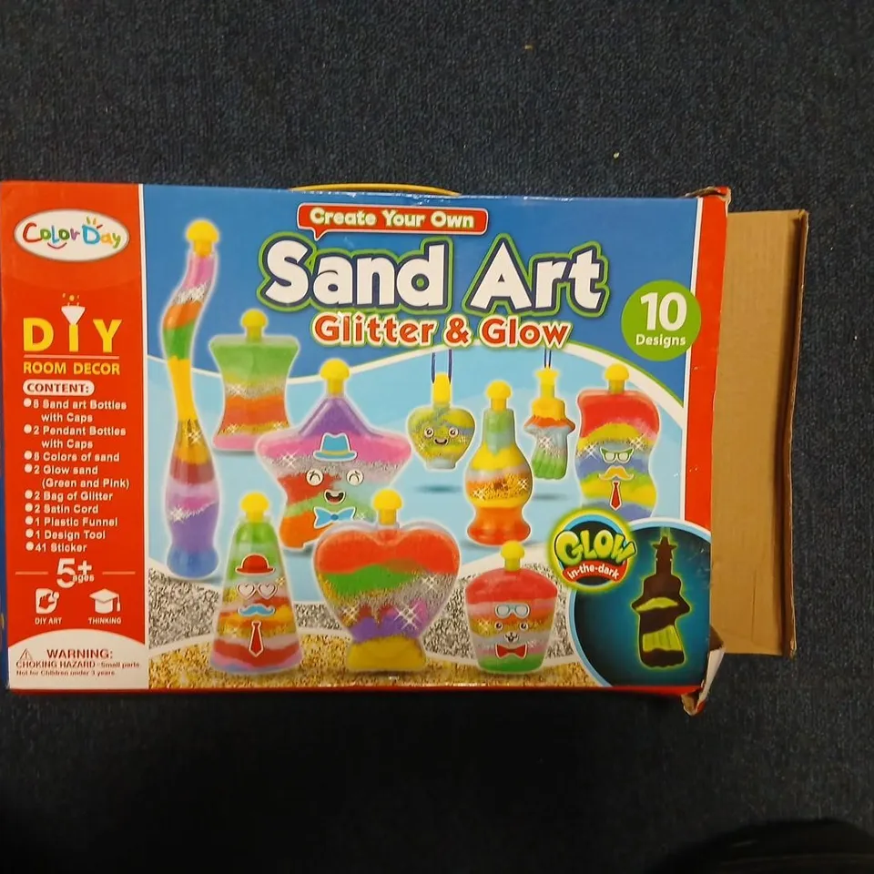 SAND ART GLITTER & GLOW CRAFT KIT – 10 DESIGNS (BOXED)