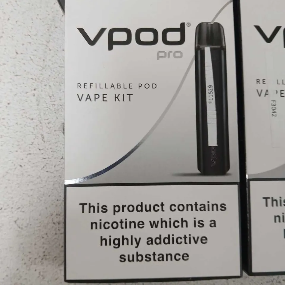 BOX OF APPROXIMATELY 35 ASSORTED E-CIGARETTES AND COMPONENTS TO INCLUDE:  VPOD PRO REFILLABLE VAPE KITS 