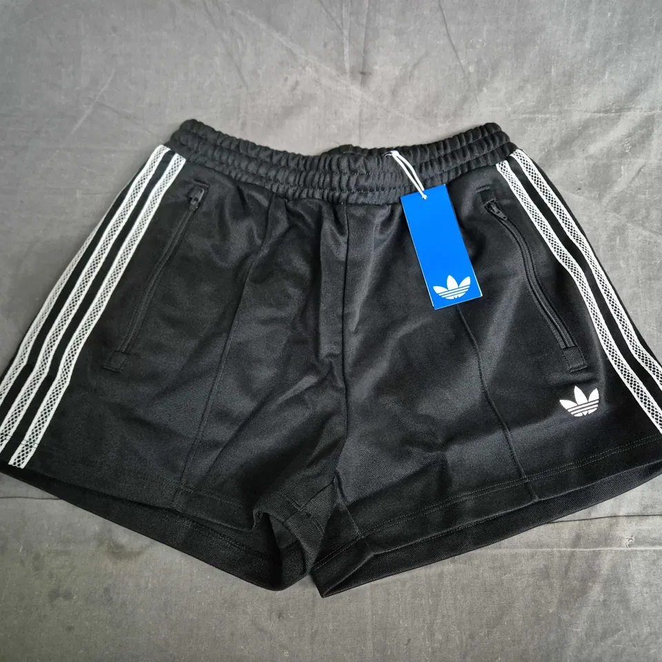 ADIDAS KC0680 SHORTS – BLACK, UK S (US S), THREE-STRIPE SIDE PANELS