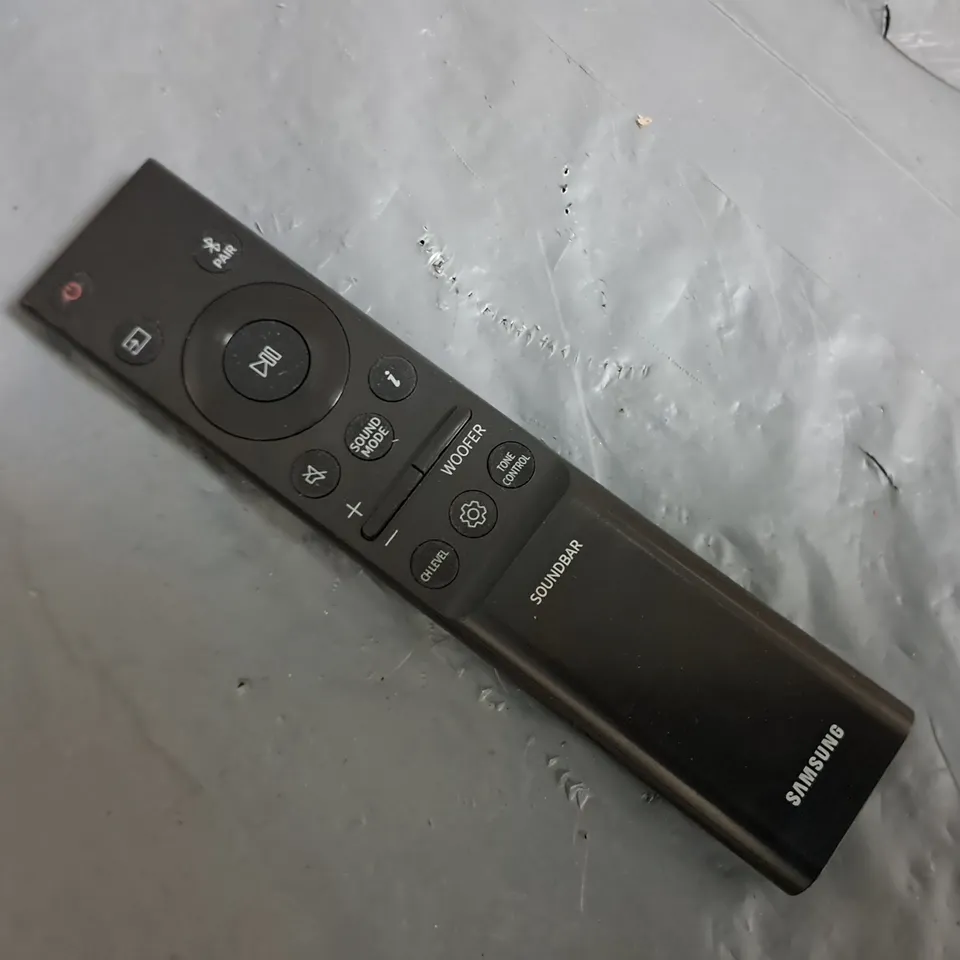 SAMSUNG HWQ800B	CINEMATIC DOLBY ATMOS WI-FI SOUNDBER