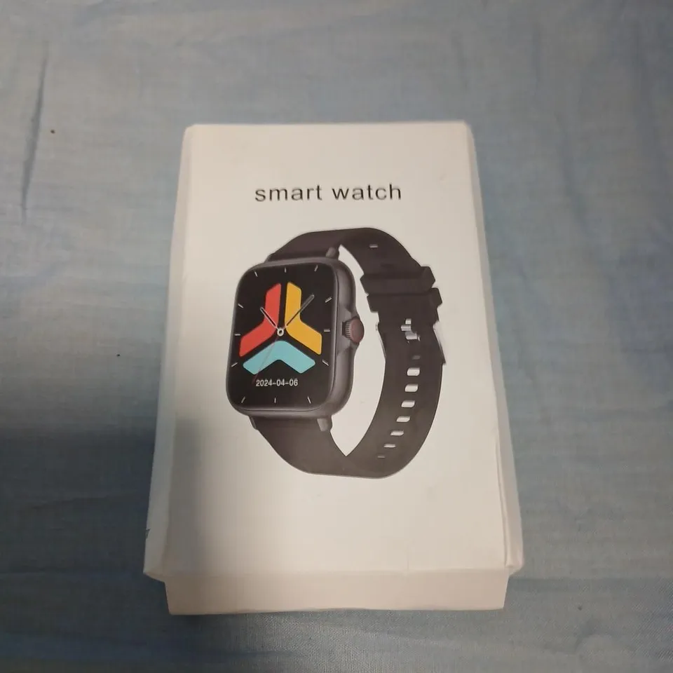 SMART WATCH – BOXED
