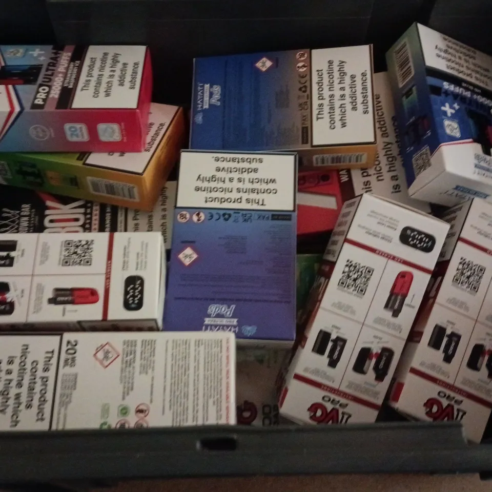 APPROXIMATELY 20 ASSORTED E-CIGARETTE PRODUCTS TO INCLUDE BRANDS SUCH AS CROWN BAR, IVG, DOJO, ETC - COLLECTION ONLY