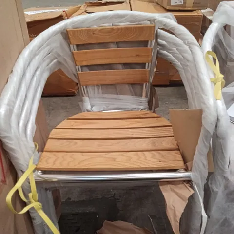 SET OF 4 STEEL/WOODEN CHAIRS 