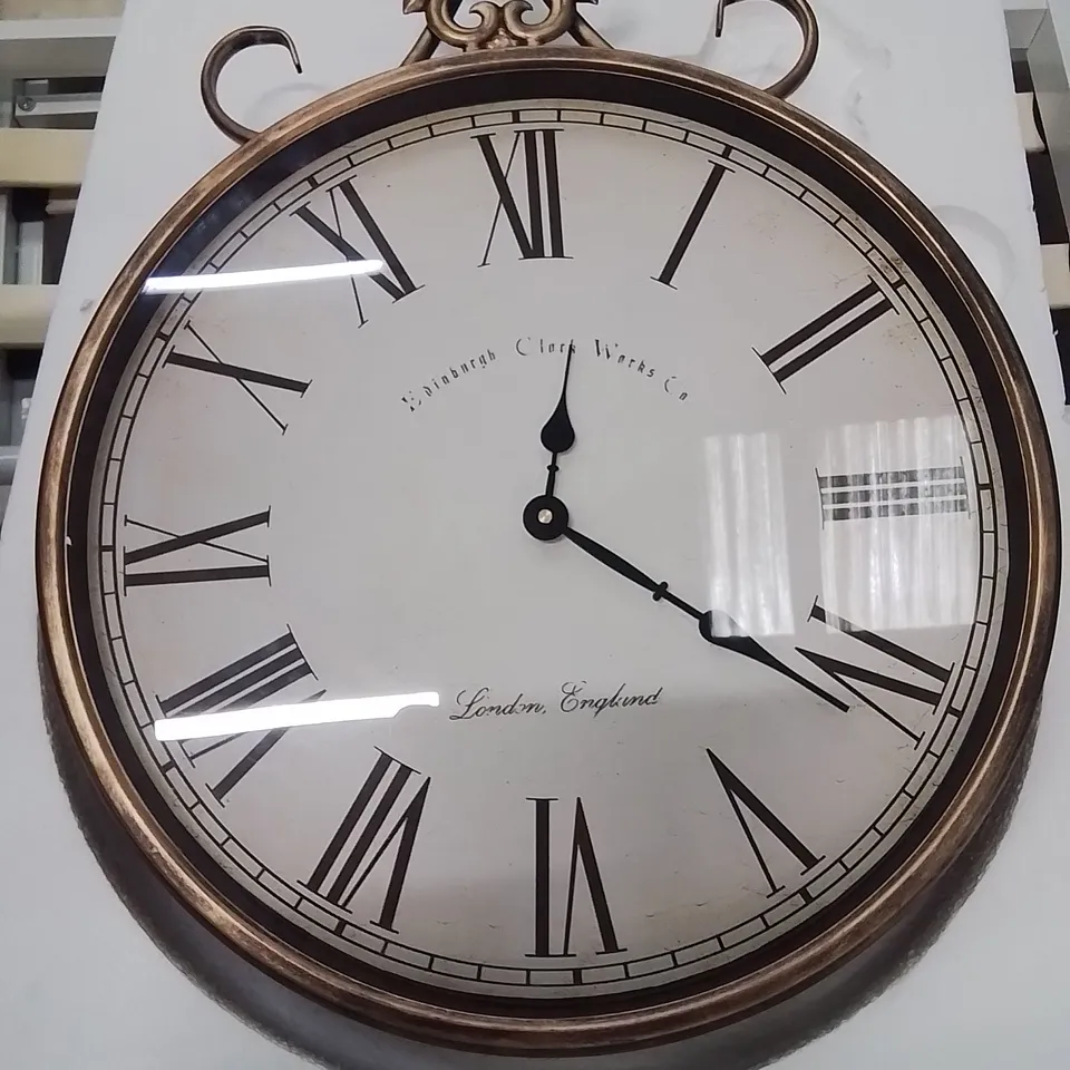 BOXED VINTAGE WALL CLOCK FOR LIVING ROOM