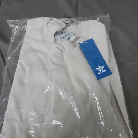 ADIDAS WHITE T‑SHIRT WITH TAG – XL 
