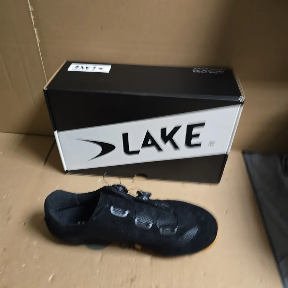 LAKE CYCLING SHOES – BLACK, BOA DIAL - EUR SIZE 43.5 WIDE FIT 