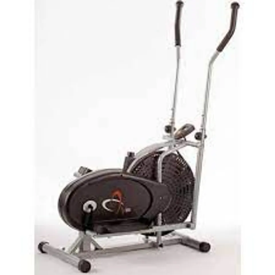 BOXED V-FIT AIR CROSS TRAINER RRP £209