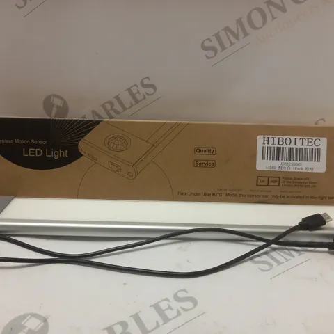 BOXED WIRELESS MOTION SENSOR LED LIGHT