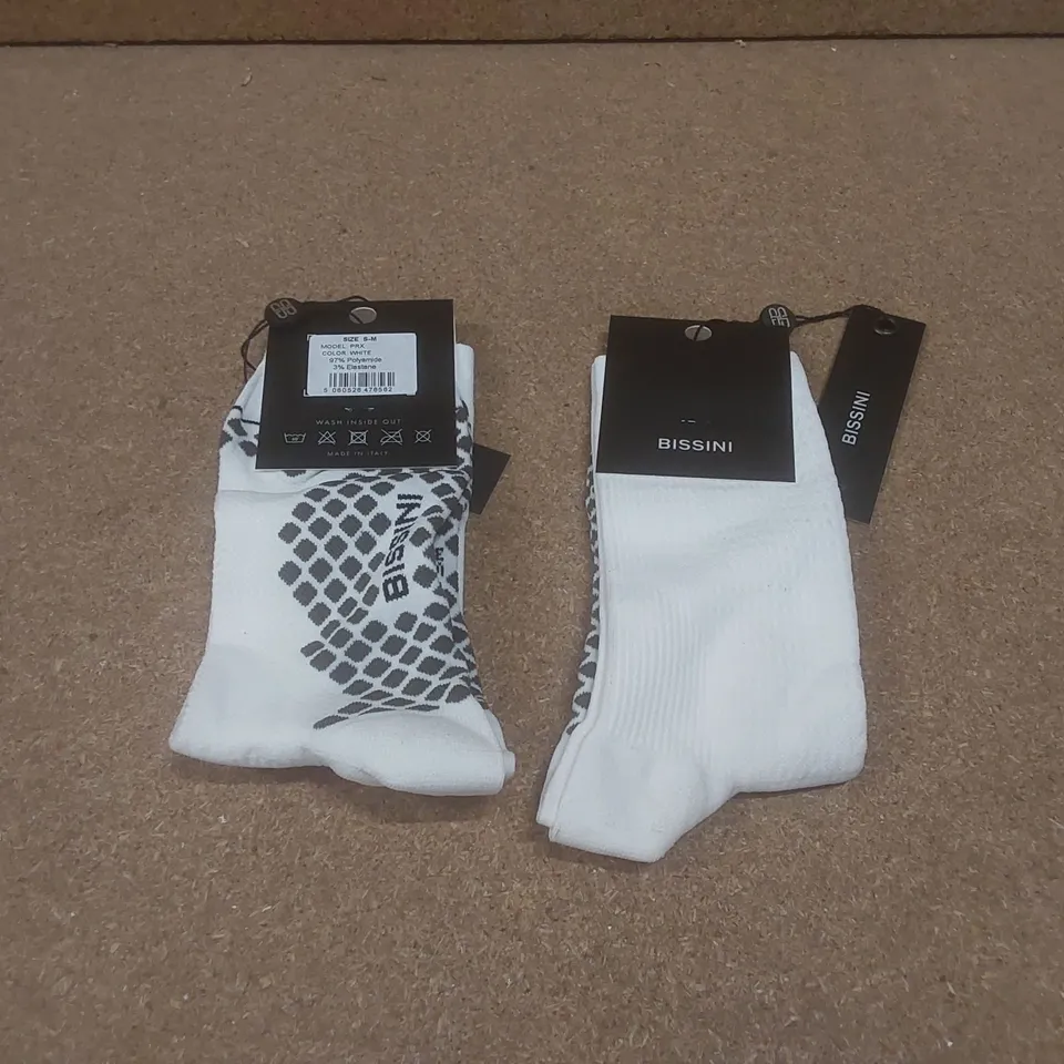 BOX TO CONTAIN A LARGE QUANTITY OF BRAND NEW PAIRS OF BISSINI CYCLING SOCKS // SIZE: S-M // 1 PAIR PER PACK