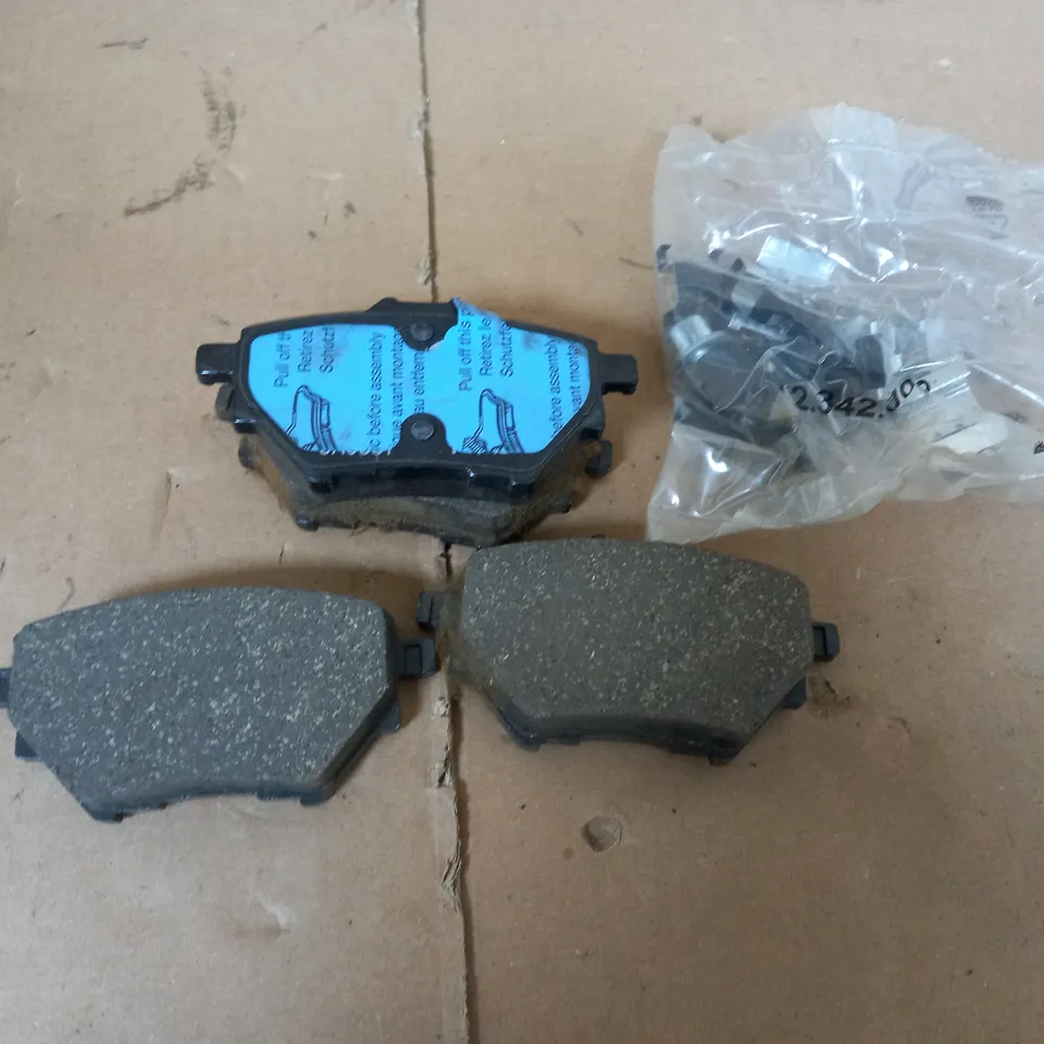 PSA GROUP CITRON BERLINGO BRAKE PADS 