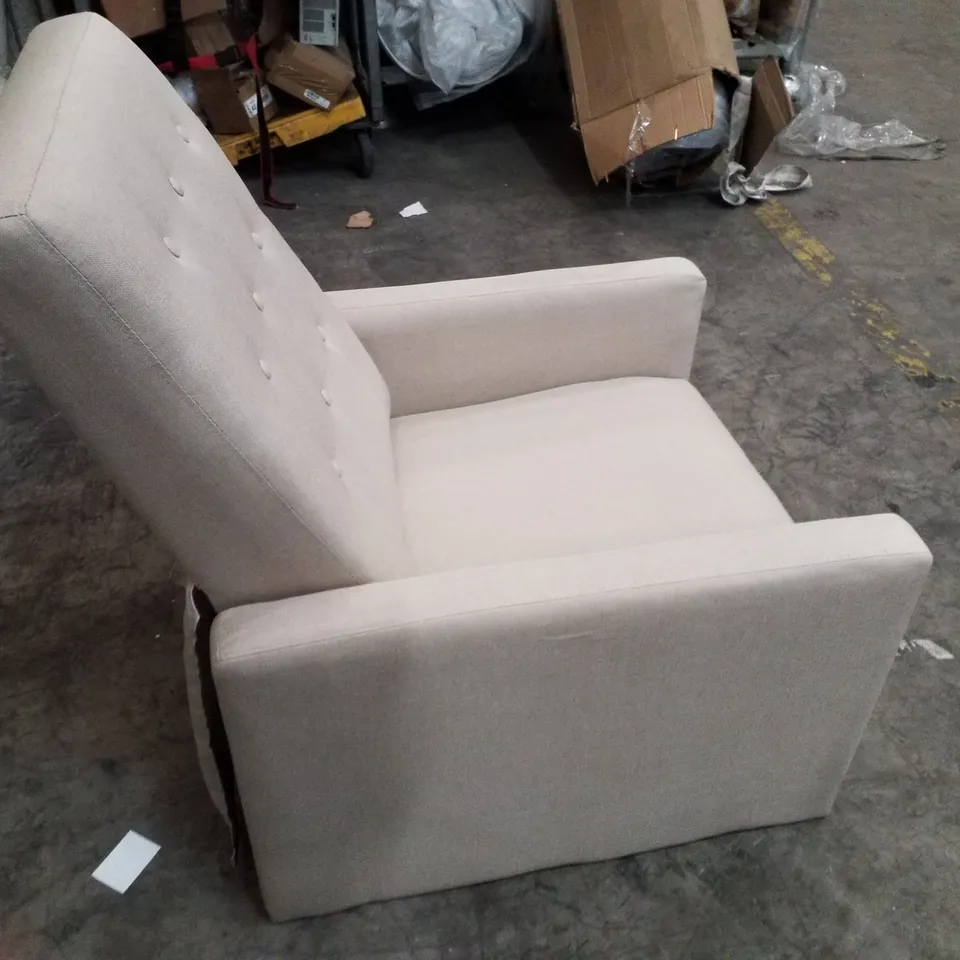 BOXED MANUAL RECLINER 