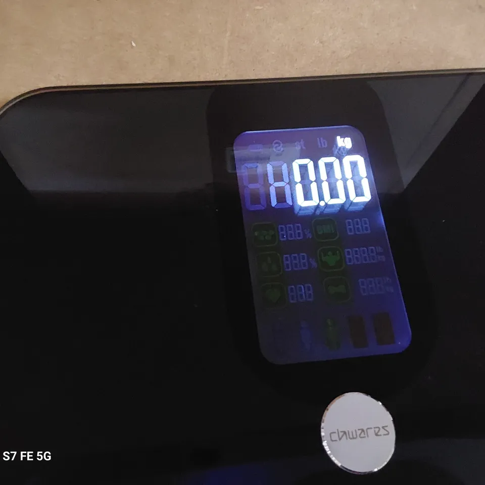 DIGITAL RECHARGEABLE PERSONAL SCALE