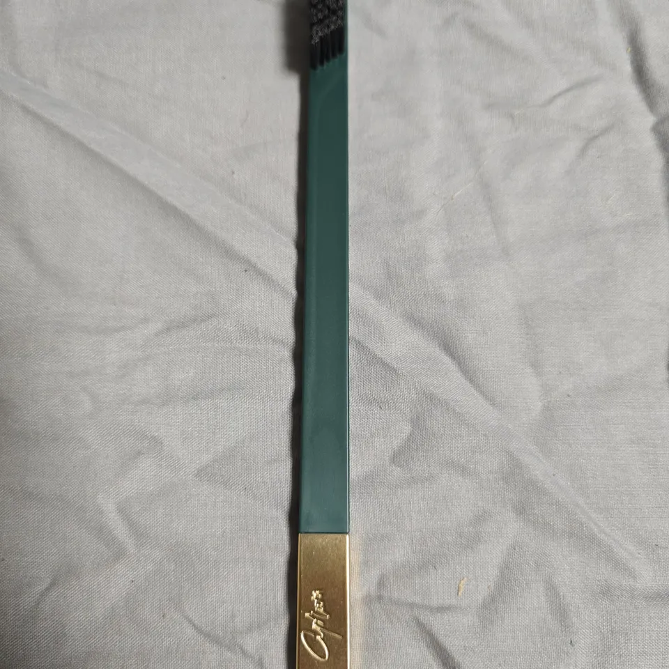 APPROXIMATELY 140 APRIORI TOOTHBRUSH – BRITISH RACING GREEN GOLD, SOFT BRISTLES