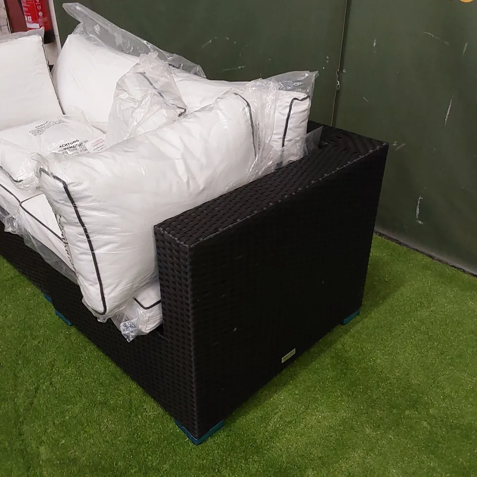 DESIGNER FLORIDA 2 SEATER BLACK RATTAN PATIO SOFA WITH CUSHIONS
