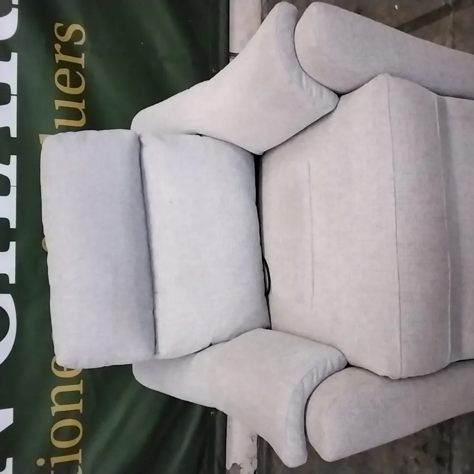 QUALITY BRITISH DESIGNED & MANUFACTURED G PLAN LIGHT GREY FABRIC ELECTRIC RECLINING ARMCHAIR