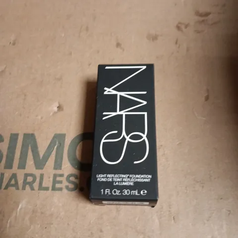NARS LIGHT REFLECTING FOUNDATION – 30 ML / 1 FL OZ – BOXED