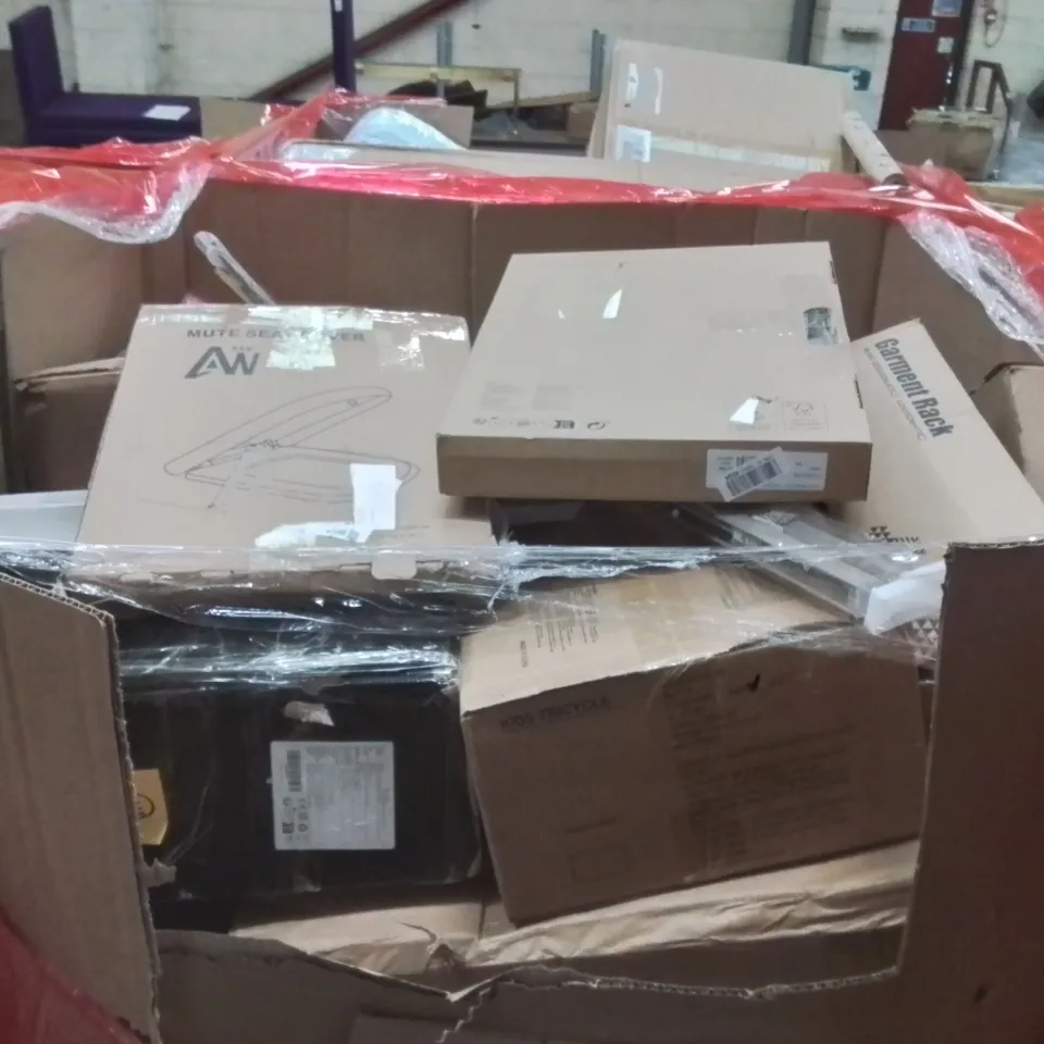 PALLET OF ASSORTED HOUSEHOLD GOODS AND PRODUCTS TO INCLUDE;SEWING DISPLAY,PADDLE RACKET,TOILET SEAT 