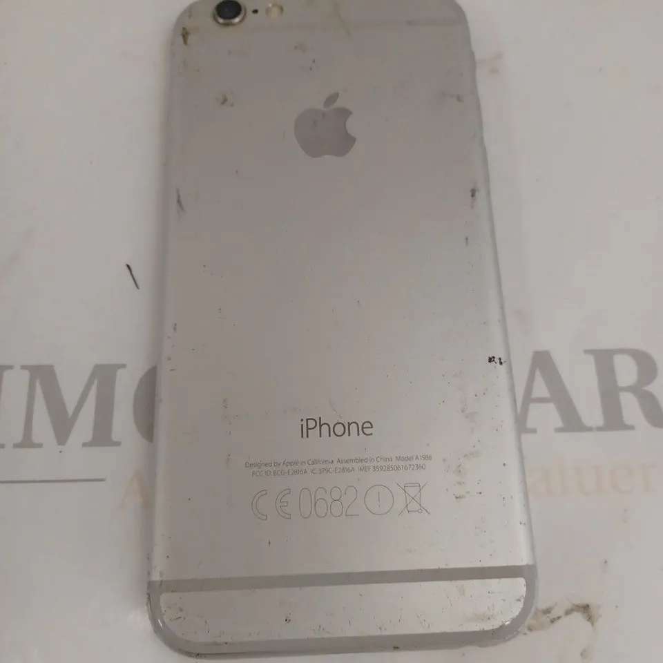 APPLE IPHONE MOBILE PHONE - A1586