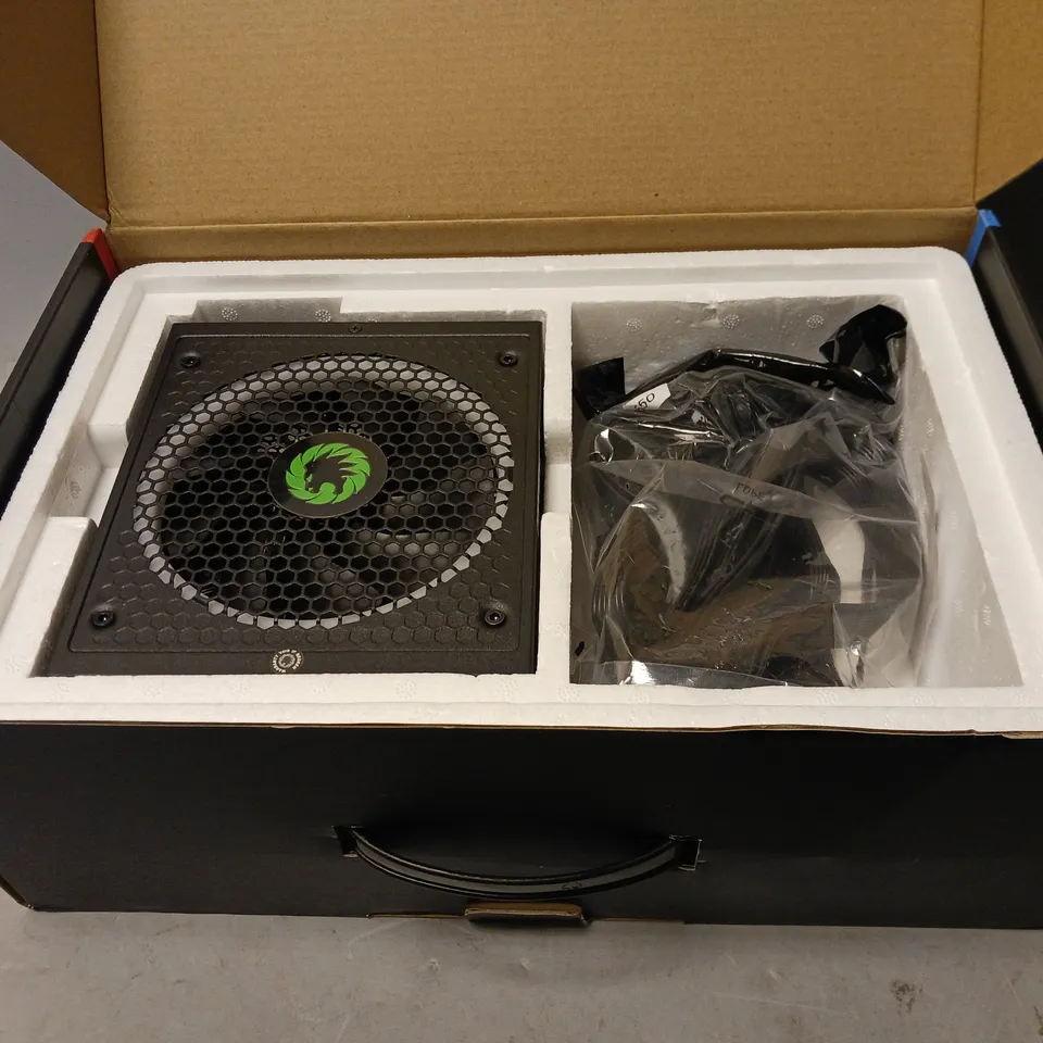GAME MAX RGB POWER SUPPLY UNIT - 550W