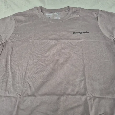 PATAGONIA GRAPHIC TEE SIZE XL