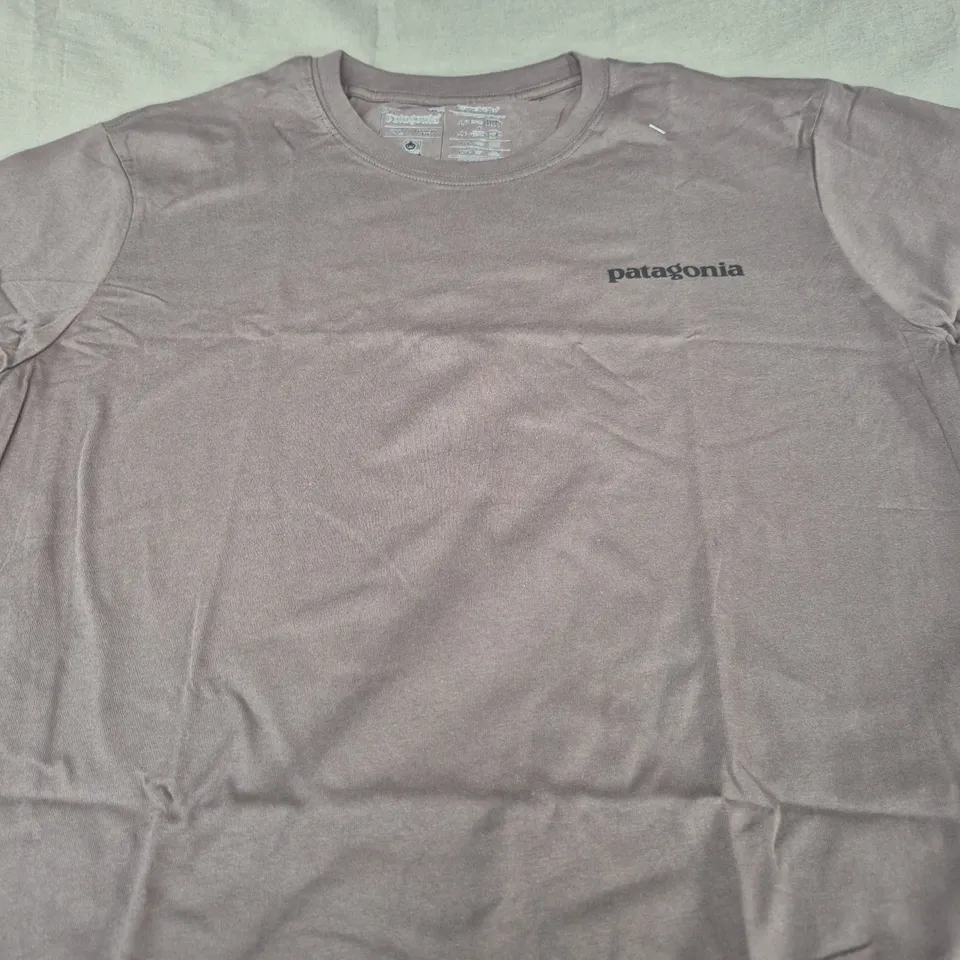 PATAGONIA GRAPHIC TEE SIZE XL