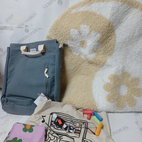 APPROXIMATELY 6 COTTON ON ITEMS INCLUDING RUG, NAVY BACKPACK, GIFT WRAP FABRIC, HIGHLIGHTERS