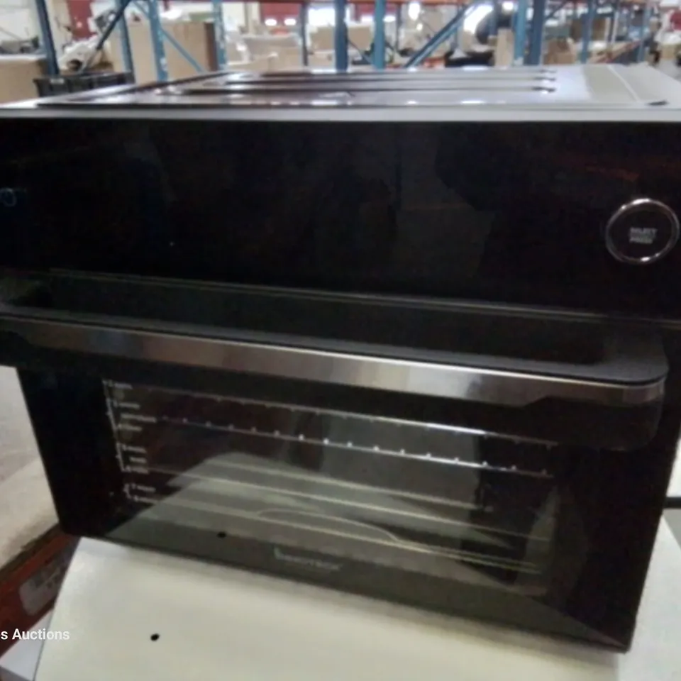 BOXED INNOTECK KITCHEN PRO 18 IN 1 AIR FRYER OVEN