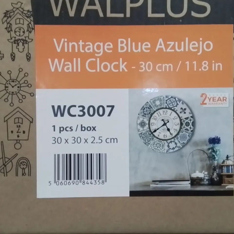 BOXED VINTAGE BLUE AZULEJO WALL CLOCK 