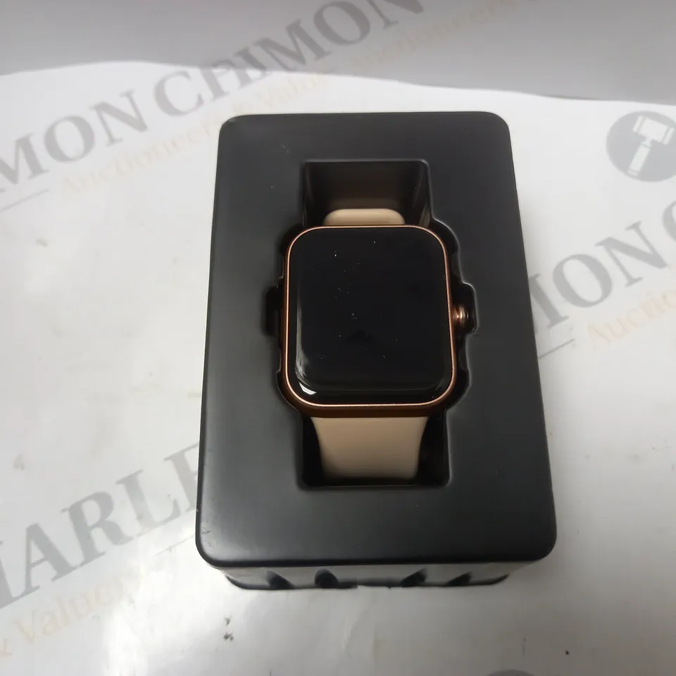 BOXED SPORTS SMARTWATCH