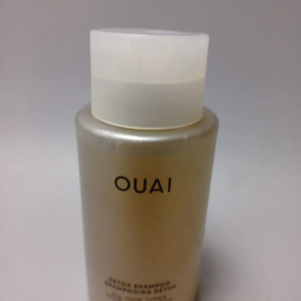 OUAI DETOX SHAMPOO - CLARIFYING SHAMPOO FOR BUILD UP