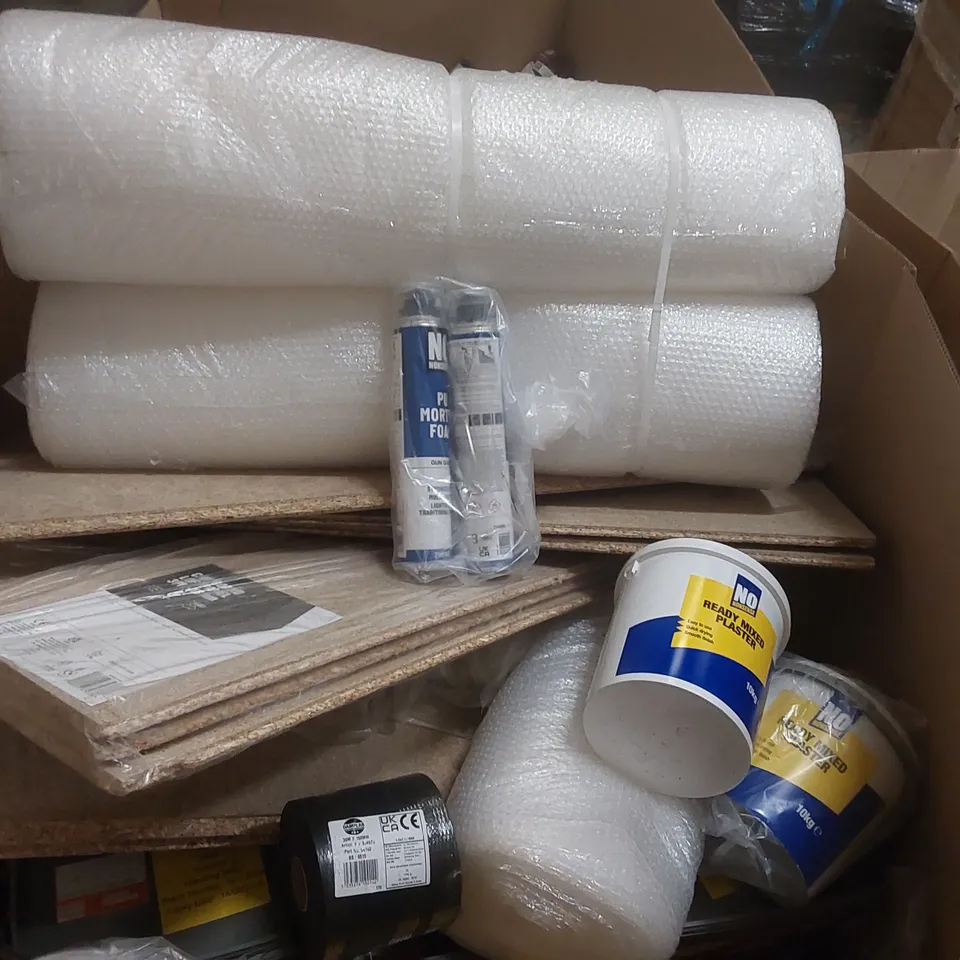 PALLET CONTAINING A VERY LARGE QUANTITY OF TOOLS AND ASSORTED EQUIPMENT INCLUDING: TOUGH PATCH POTHOLE REPAIR, DAMP PROOF COURSE, READY MIXED PLASTER, PU MORTAR FOAM, CHIPBOARD LOFT PANEL ECT
