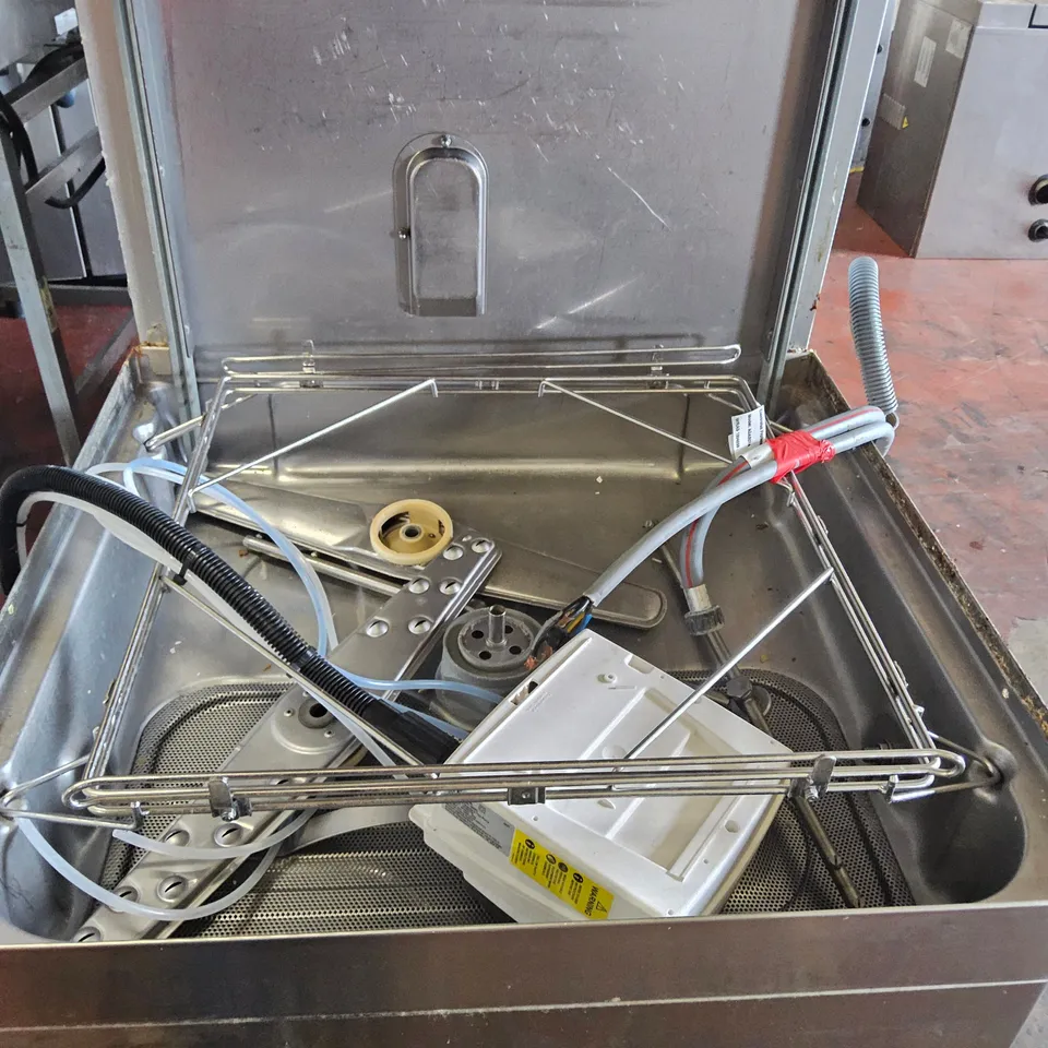 ELECTROLUX NHT8G HOOD TYPE DISHWASHER