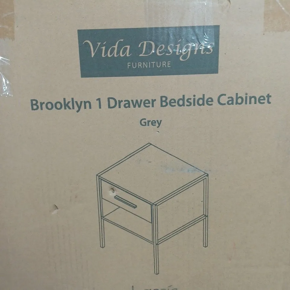 BOXED BROOKLYN 1 DRAWER BEDSIDE CABINET RRP £49