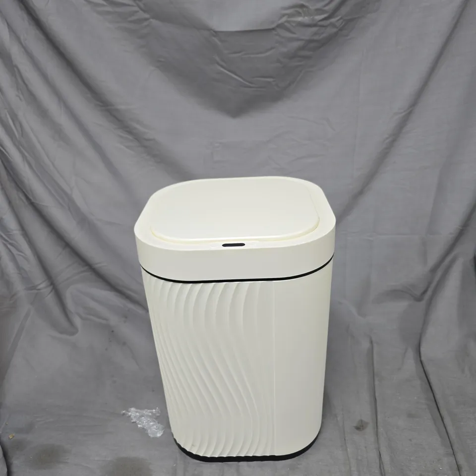 WHITE PLASTIC WASTE BIN WITH LIFT-TOP LID