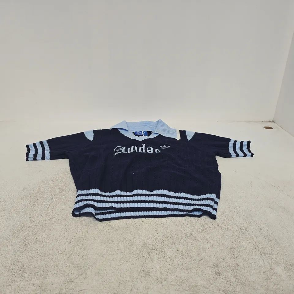 ADIDAS CHILDRENS NAVY KNIT POLO SHIRT – LIGHT BLUE COLLAR & SLEEVE STRIPES SIZE UNSPECIFIED