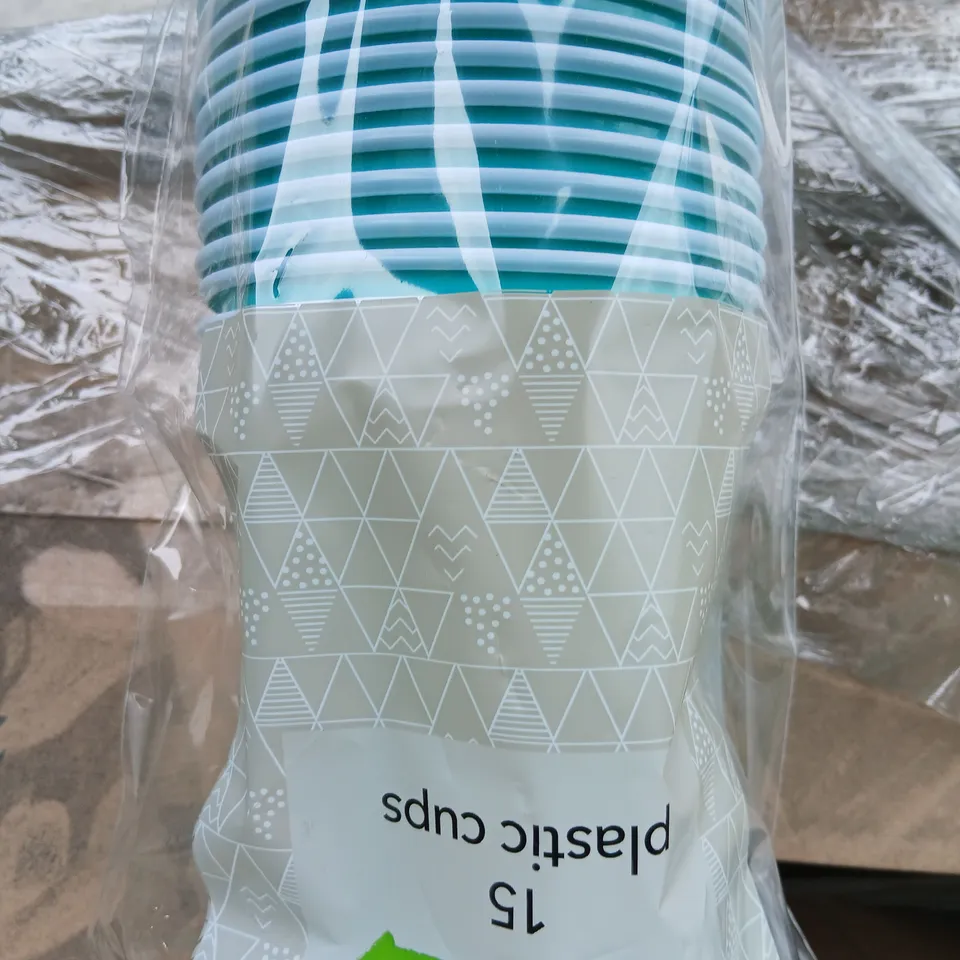 PALLET OF APPROXIMATELY 30 BOXES OF BLUE PLASTIC CUPS – REUSABLE, 15-PACK