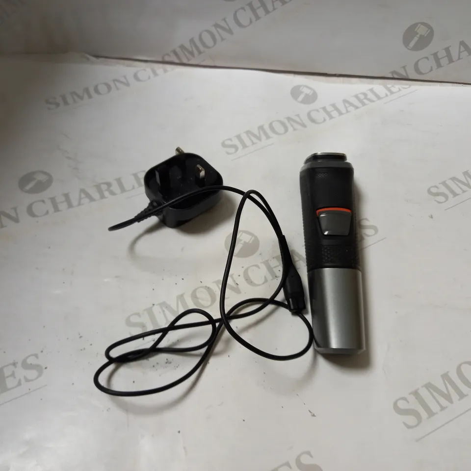 PHILIPS BEARD TRIMMER