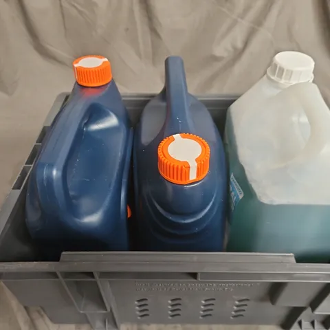 TOTE OF ASSORTED 3 LIQUIDS TOO INCLUDE 2 X WEED KILLER AND FLOOR CLEANER COLLECTION ONLY