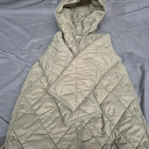 ZARA QUILTED HOODED PUFFER JACKET – BEIGE, UK 8