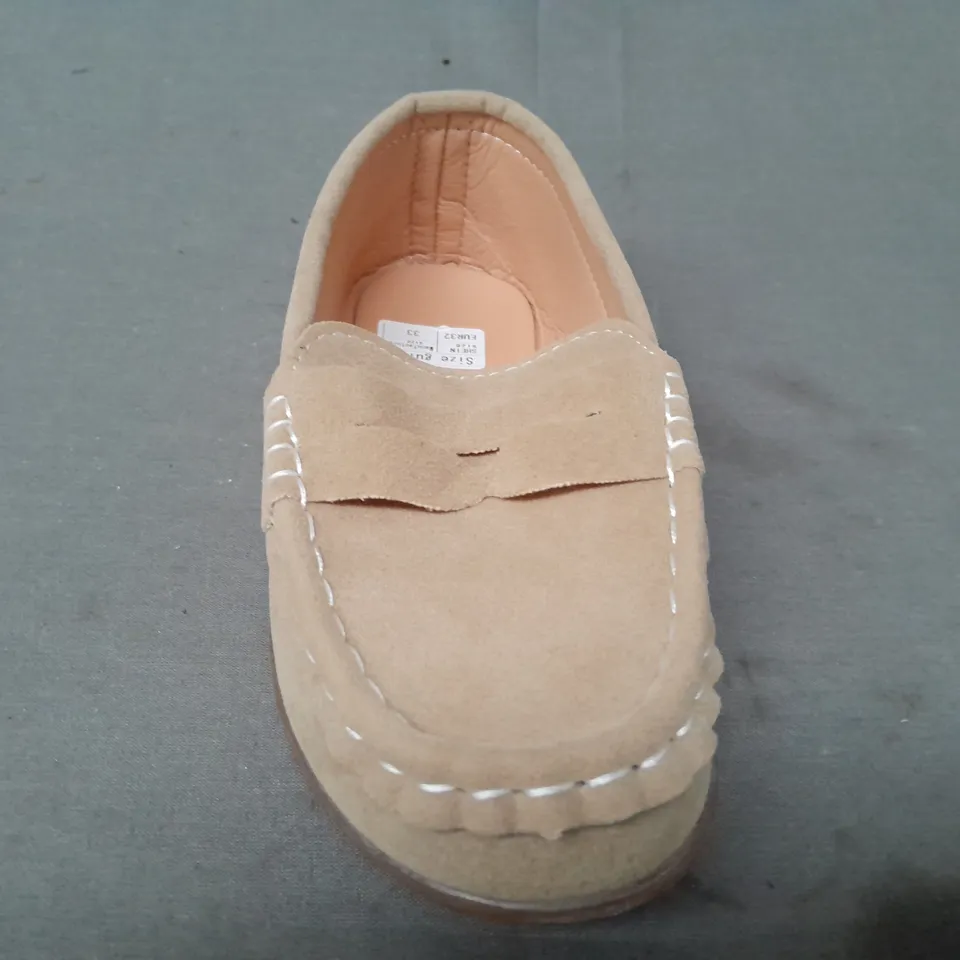 BOXED PAIR OF DESIGNER KID'S LOAFERS IN SAND EU SIZE 33