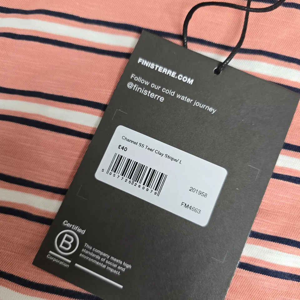 FINISTERRE CHANNEL SS TEE – CLAY STRIPE – UK L