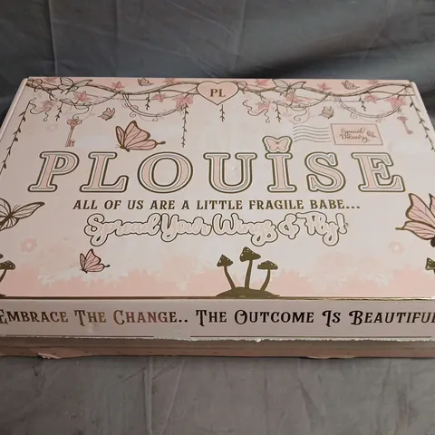 P. LOUISE BEAUTY GIFT SET 