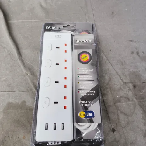 WHITE EXTENSION LEAD WITH FOUR SOCKETS AND USB PORTS – IN PACKAGING