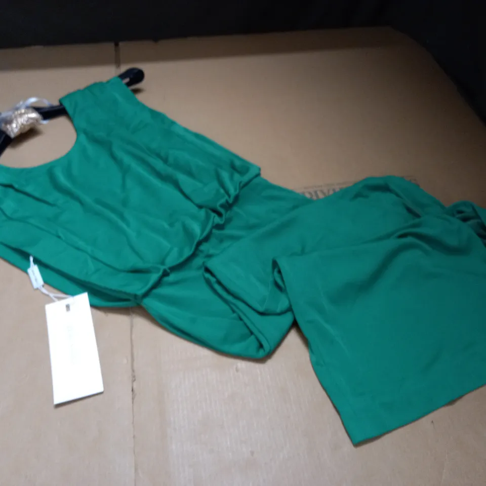 CARLA RUIZ GREEN DRESS - 10