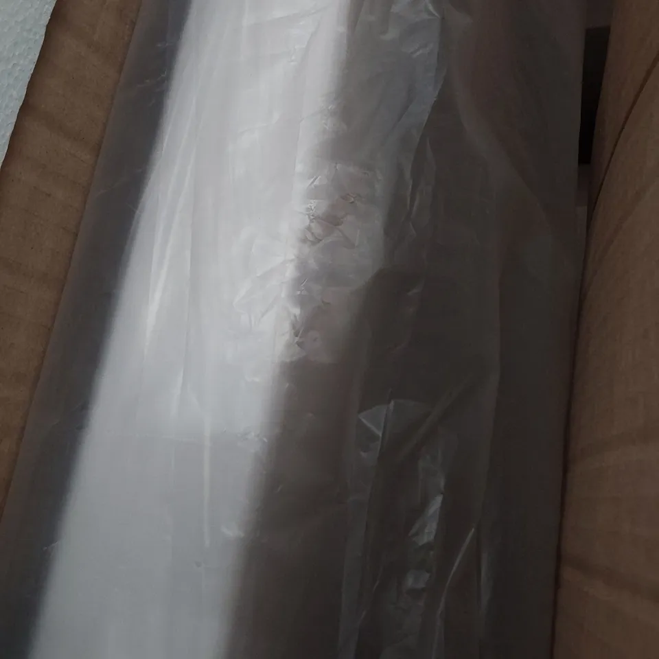 BOXED DURALITE VERSION 2 SHOWER TRAY WHITE approx 140 × 90cm