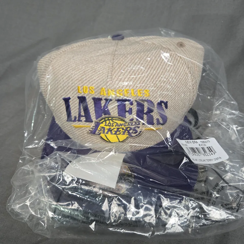 SEALED NEW ERA LOS ANGELES LAKERS SNAPBACK HAT