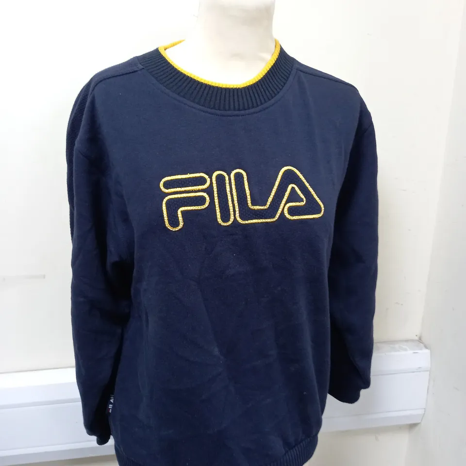 FILA KNITTED JUMPER SIZE 32